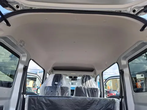 Nissan Clipper Van