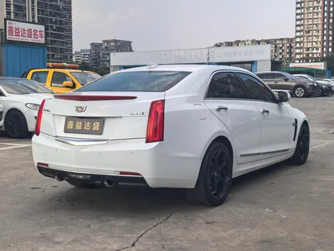 Cadillac ATS-L