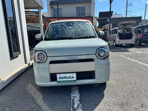 Daihatsu Mira Tocot