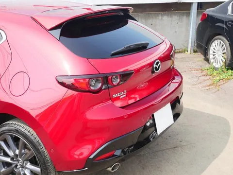 Mazda MAZDA3 Fastback