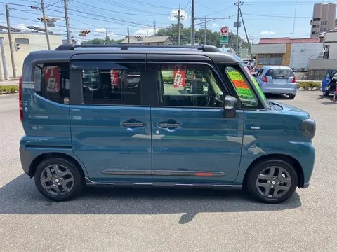 Suzuki Spacia Gear