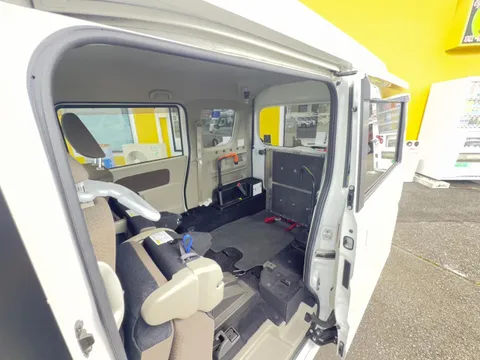 Nissan Clipper Rio