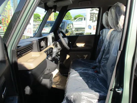 Mitsubishi Delica Mini