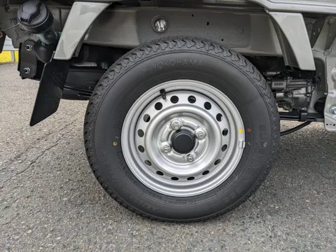 Nissan Clipper Truck