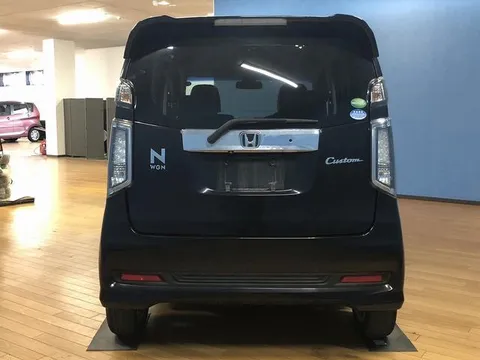 Honda N-WGN Custom