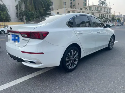 Kia Cerato (K3)
