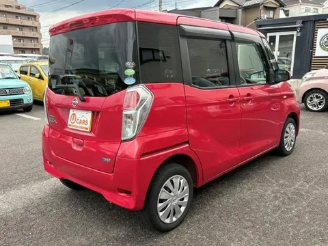 Nissan Dayz Roox