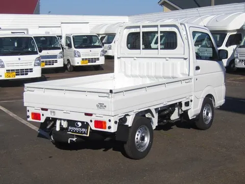Mazda Scrum Truck