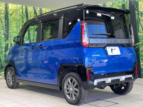 Mitsubishi Delica Mini