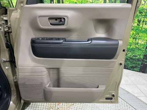 Honda N-BOX Joy