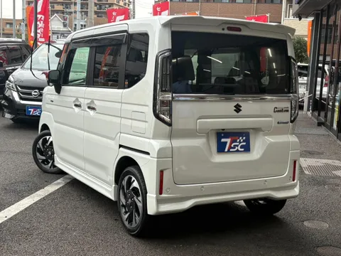 Suzuki Spacia Custom