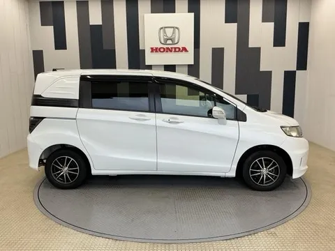 Honda Freed Spike