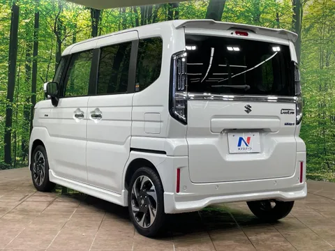 Suzuki Spacia Custom