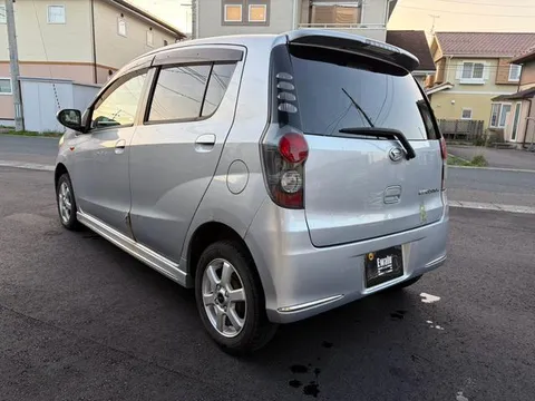 Daihatsu Mira Custom