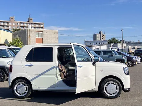 Daihatsu Mira Tocot