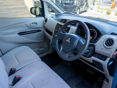 Mitsubishi eK Wagon