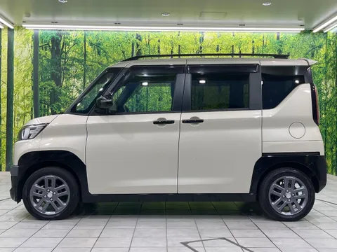 Mitsubishi Delica Mini