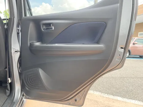 Mitsubishi eK X