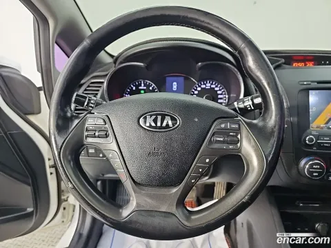 Kia Cerato (K3)