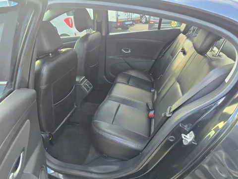 Renault SM3
