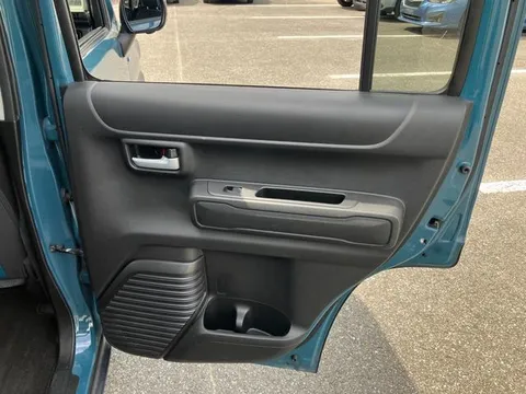 Mazda Flair Crossover