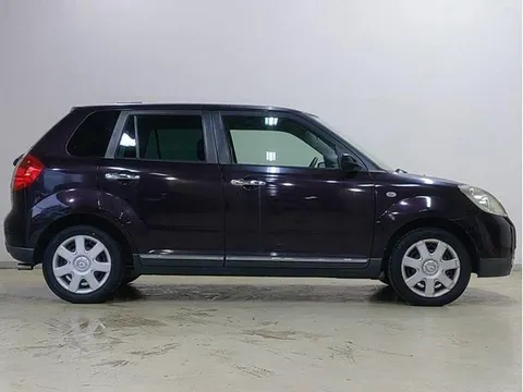Mazda Verisa
