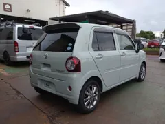 Daihatsu Mira Tocot