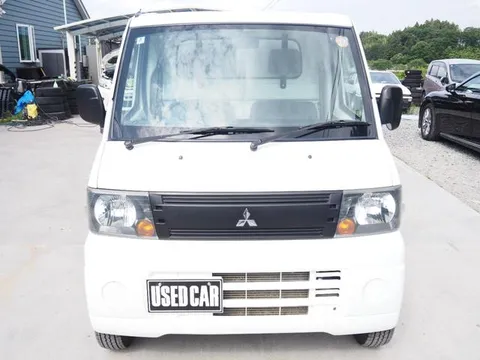 Mitsubishi Minicab Truck