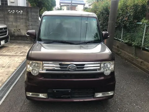 Daihatsu Move Conte