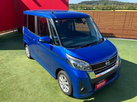 Nissan Dayz Roox