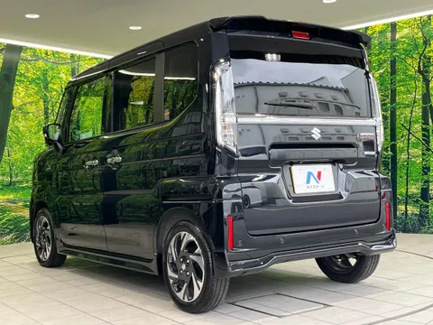Suzuki Spacia Custom