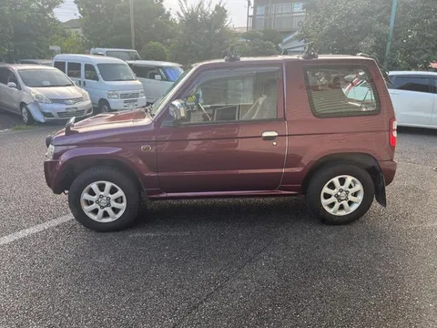 Nissan KIX