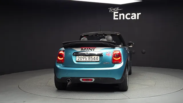 MINI Cooper Convertible