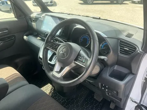 Mitsubishi eK X Space