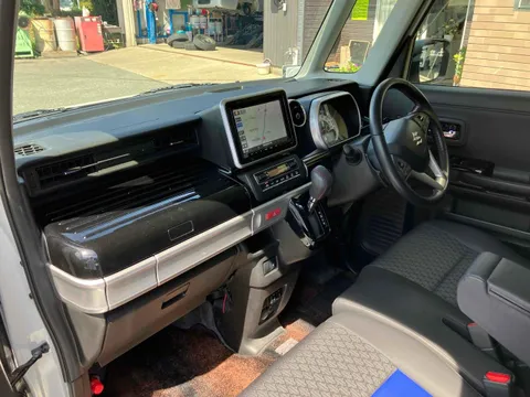 Suzuki Spacia Custom
