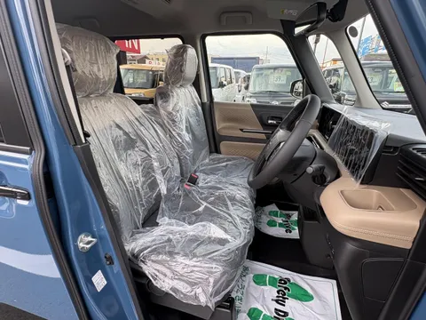 Mitsubishi Delica Mini