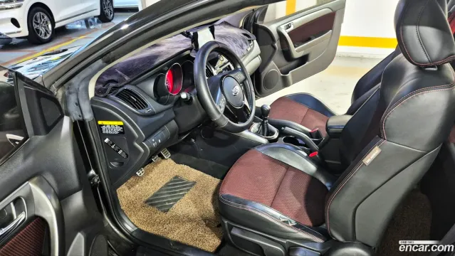 Kia Cerato (Forte)
