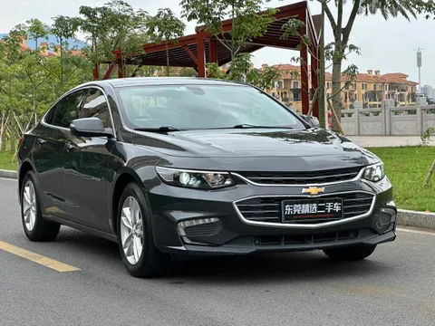 Chevrolet Malibu XL