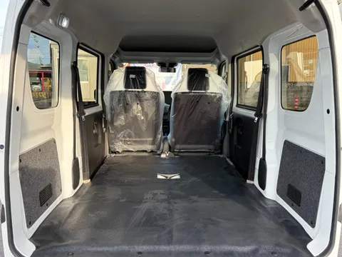Mitsubishi Minicab Van