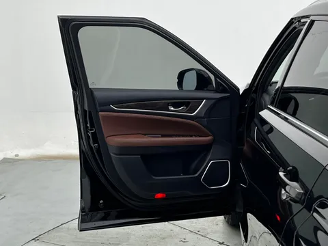 Honda UR-V