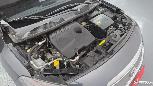 Renault SM3
