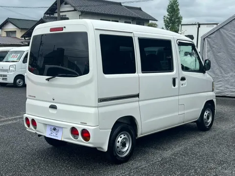 Mitsubishi Minicab Van