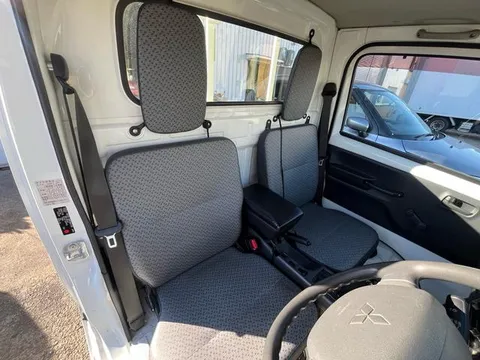 Mitsubishi Minicab Truck