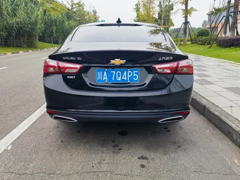 Chevrolet Malibu XL