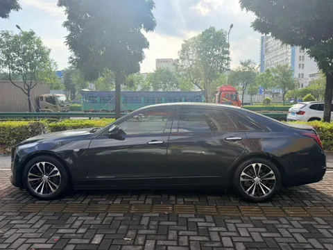 Cadillac CT6