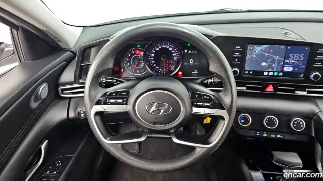 Hyundai Elantra (Avante)