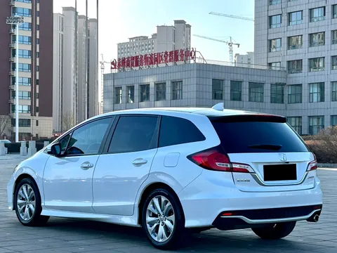 Honda Jade