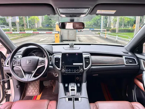 Honda UR-V