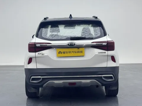 Kia KX3