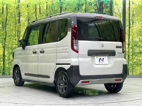 Suzuki Spacia Gear